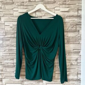 Tahari || V Neck Long Sleeve Emerald Blouse Knot Scrunched Design